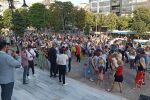 Протест във Варна в защита на Благомир Коцев. Очаква се той да бъде конвоиран до София