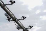 Глобите за шофьорите, които карат в аварийната лента, няма да са от този четвъртък