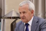 Арестуваха руски милиардер за разхищения в особено големи размери