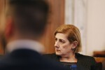 Елена Гунчева няма да напуска НС, става независим депутат