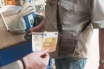 Полярни мнения за преминаването към еврото у нас: Удобно, но какво става с цените?