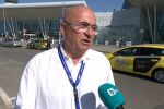Мръсни автобуси и неучтив персонал: Кога наземните оператори на летищата ще отстранят нарушенията?