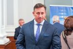 Депутатите ограничиха правомощията на особения управител на „Лукойл“ Румен Спецов