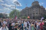 Видовден в Сърбия: Ще има ли предсрочни парламентарни избори?