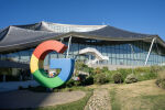 Бивш инженер на Google: AI няма да замени всички, а само онези, които знаят единствено да програмират