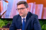 Сабрутев за управляващите: Обещаха да се борят с олигархията, започнаха да се бият с пенсионерите и с майките