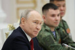 Русия внедрява свой „Старлинк“ за управление на бойни дронове в Украйна