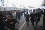 Турската полиция се окопа в редакцията на опозиционен вестник (СНИМКИ)