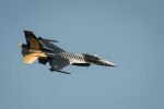 Срокът за пристигането на първите F-16 за България се разтегли с още месец