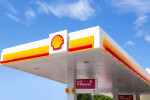 Shell напуска Русия