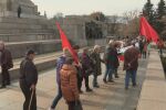 Протест срещу преместването на Паметника на Съветската армия