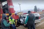 Влакът, помел кола до Кресна: Машинист е дал положителна проба за упойващи вещества