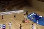 На косъм от трагедията: Кош се стовари върху бивш ас на Рилски спортист (ВИДЕО)