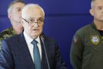 Министърът на отбраната отива в „Граф Игнатиево“ след „отклонението в система на F-16“