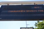 Втори ден стачка: Празни спирки, препълнено метро и задръствания 