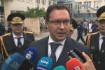 Даниел Митов: Десетилетия култ към мутрите и чалгата води до появата на „локалите“