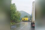 Пореден инцидент с тир, блокиран е главен път Е-79 в Монтанско (ВИДЕО)