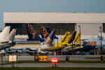 Първата жертва в индустрията на войната в Иран: Фалира авиокомпанията Spirit Airlines