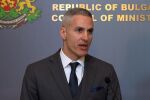 Равносметката на служебната власт: Гюров очаква ревизии, но на последните 20 години