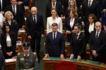 Петер Мадяр пристигна в парламента, за да положи клетва като премиер на Унгария