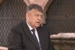 Просветният министър: Учебното съдържание трябва да се олекоти, учебниците - да се осъвременят 