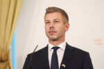 „Ще покажем цялата корупция“: Мадяр разследва Орбан
