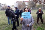 Пловдивчани излязоха на протест срещу застрояването на междублоково пространство