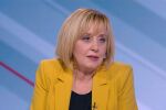 Мая Манолова за разширените платени зони за паркиране в София: В 7 страници доклад са прегазени 5 закона