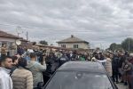 Напрежение в Огняново: Граждански арест и последвал обиск срещу търговията с вот (СНИМКИ)