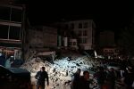 След 6,1 в Турция: За няколко минути са регистрирани над 40 вторични труса, 19 души са ранени (СНИМКИ, ВИДЕО)