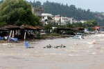 Волос отново е под вода: Циклонът „Елиас“ предизвика наводнения в Гърция