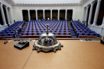 Разпускат парламента: Последно заседание на 44-то Народно събрание 