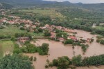 Тежка е ситуацията в село Богдан, нужни са доброволци и тежки машини 