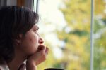 Сезонна депресия: Защо есента отключва тревожност и умора