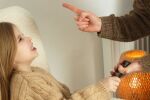 Дигитален детокс за ученици: Как да ограничим времето пред екрана