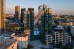 Най-високата сграда в ЕС струва половин милиард евро и има цели 57 асансьора
