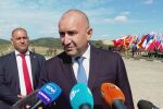 Президентът: Трябва да изградим стена срещу покварата във властта, в символ на което се превърна Пеевски