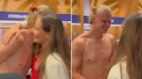 ГОЛмайстор: Арлинг Холанд посрещна принцеса в съблекалнята (ВИДЕО)