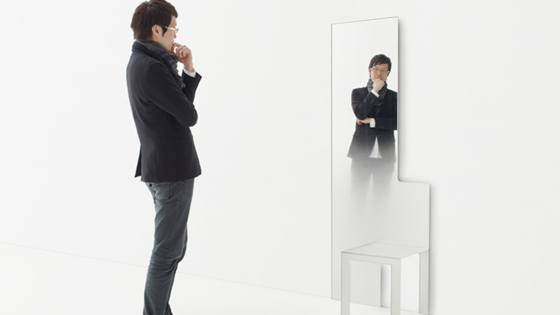 Мirror-chair от Nendo
