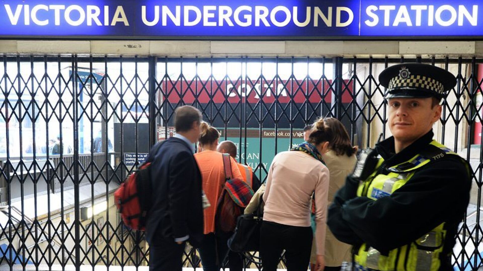 Двудневна стачка в метрото в Лондон (СНИМКИ)