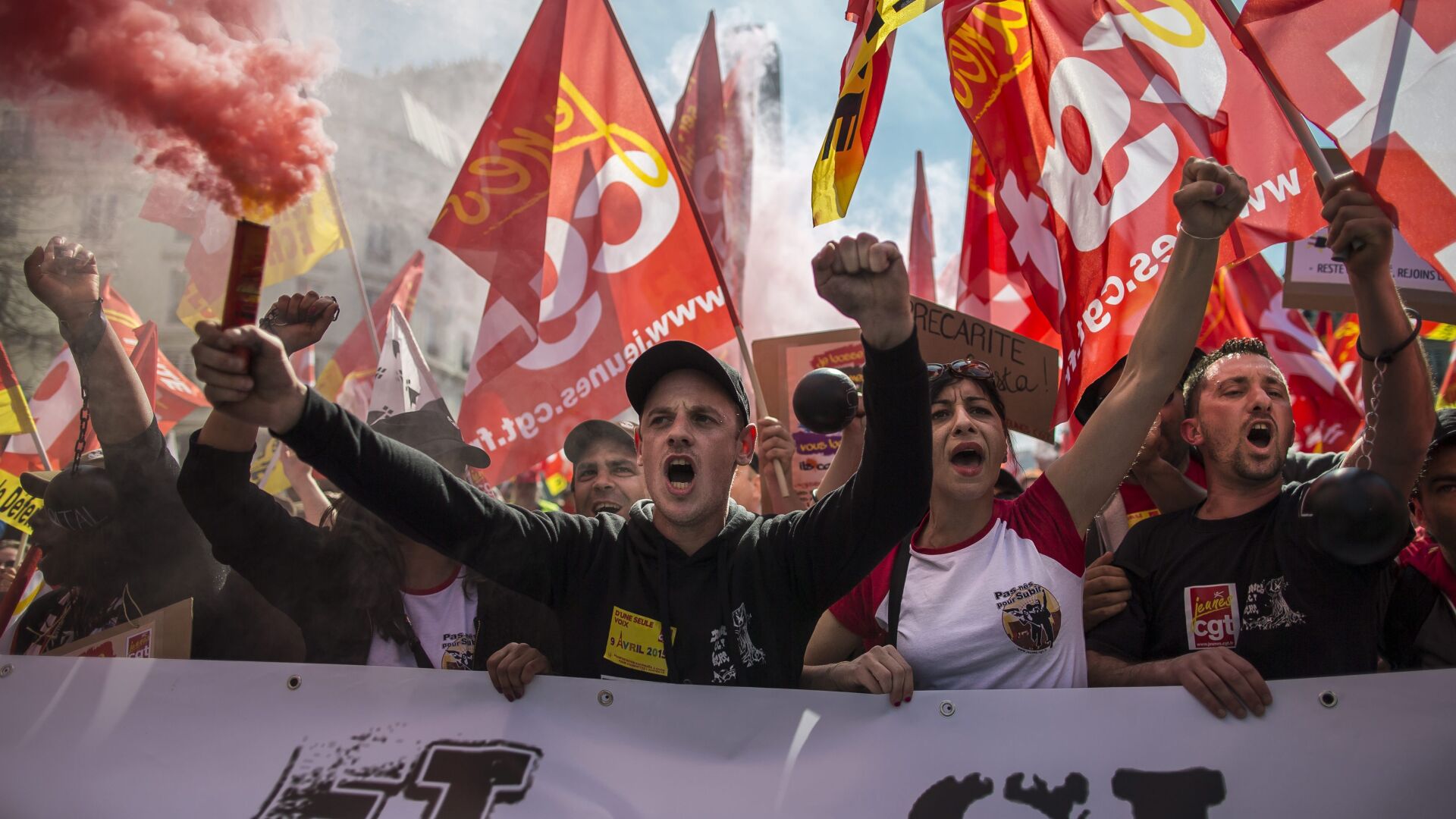 Париж бе блокиран от стачки