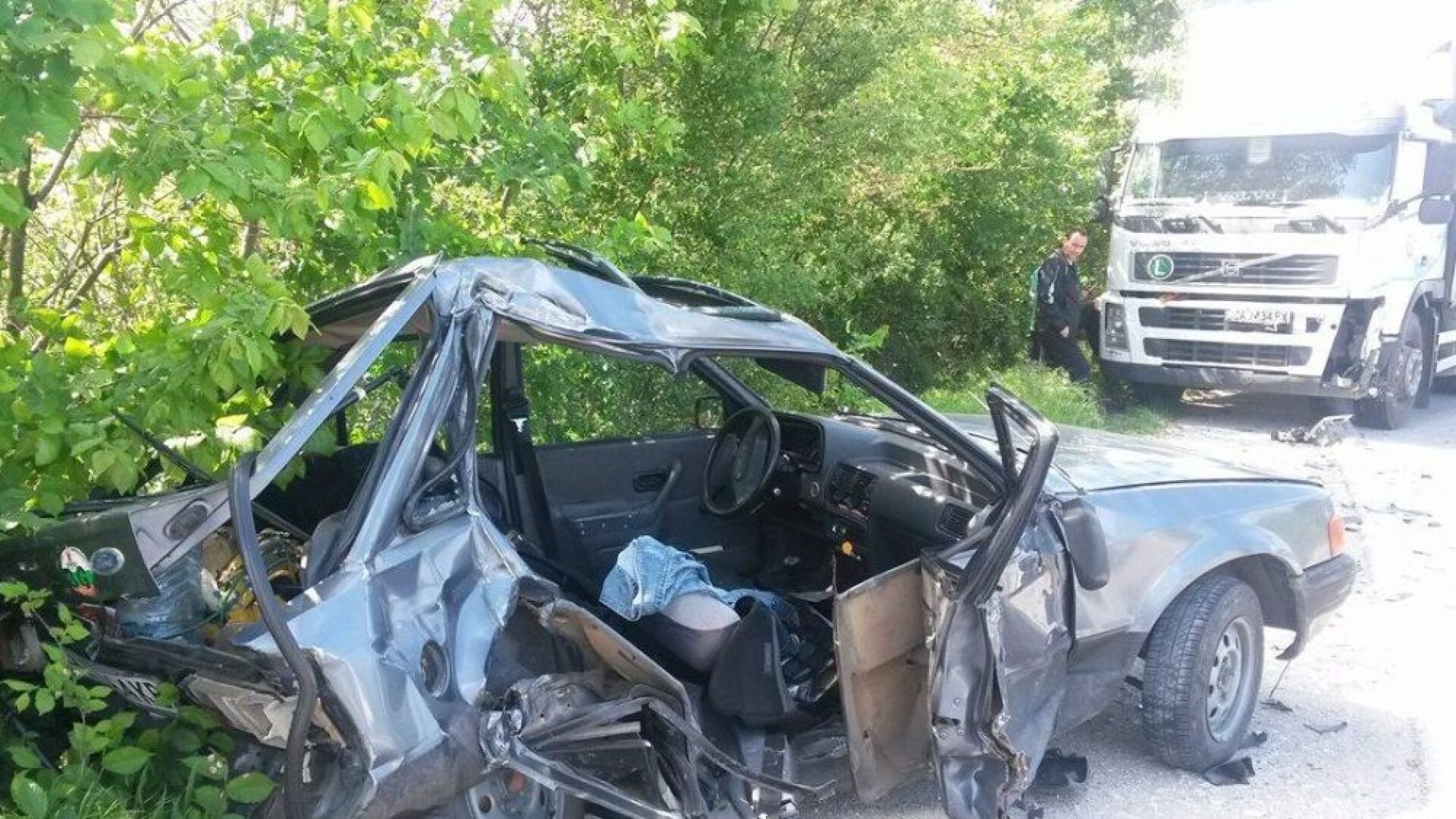 Тежка катастрофа с три коли в Пловдив