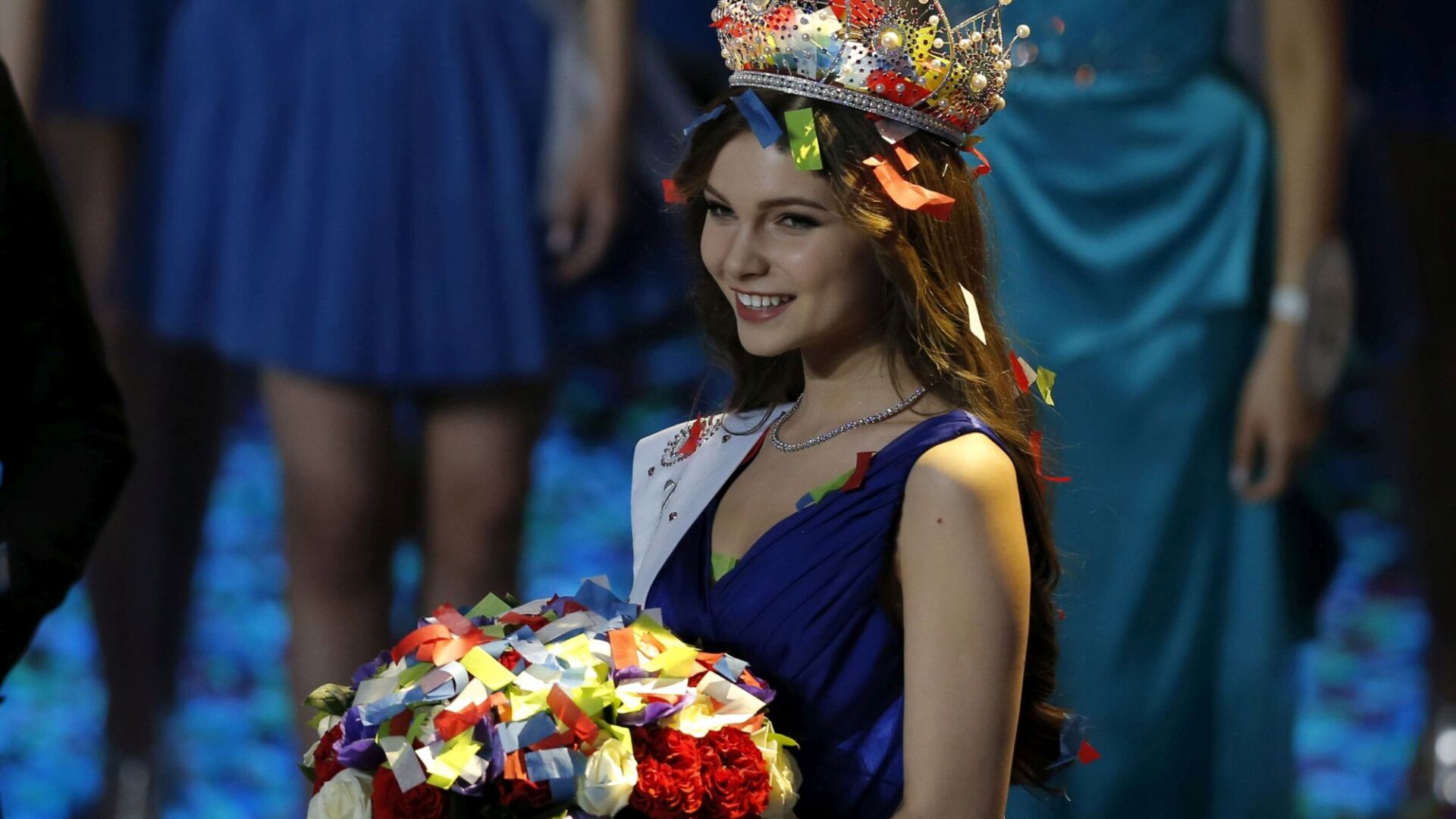 18-годишна стана „Мис Русия 2018” (СНИМКИ)