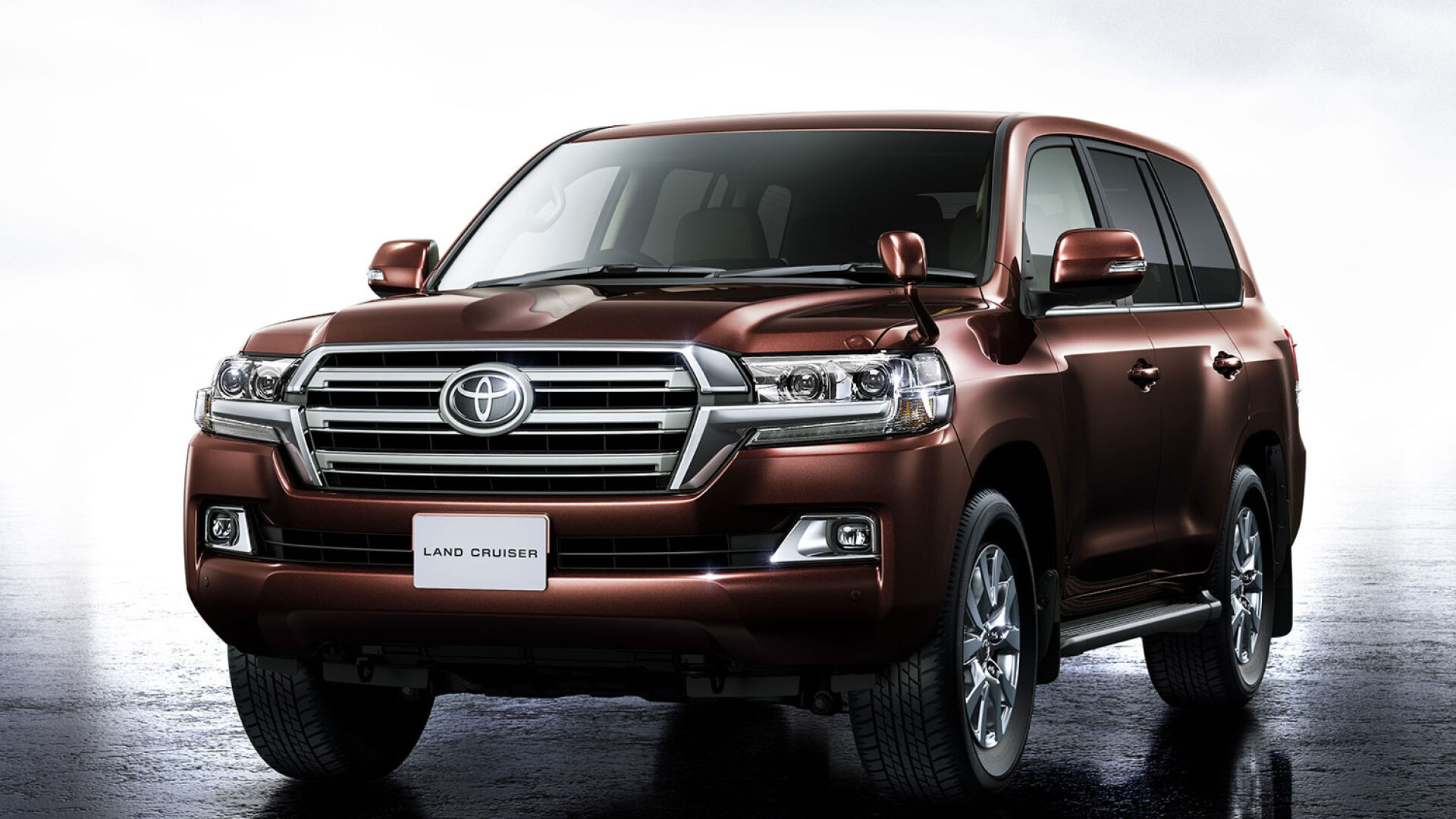 Toyota представя обновения Land Cruiser