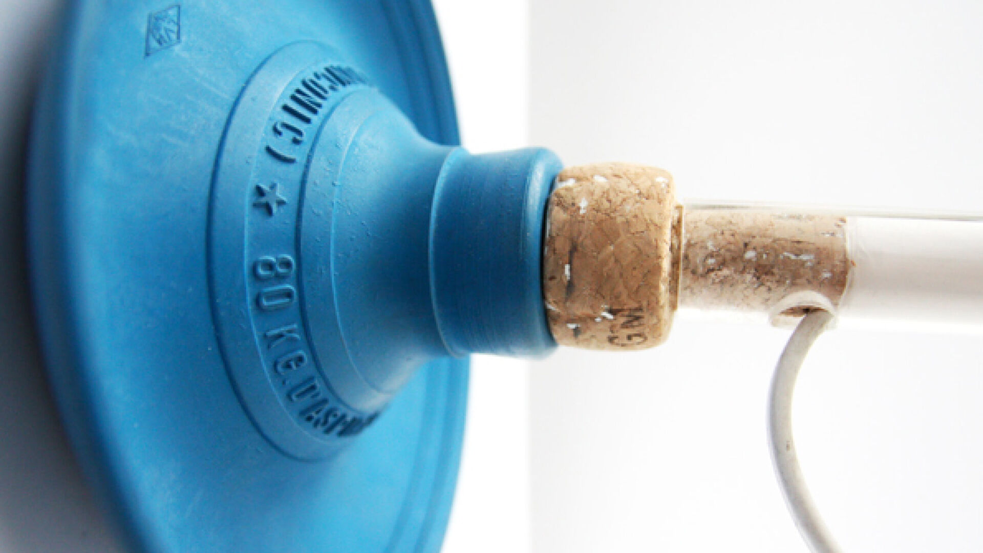 Plunger Lamp от Virginia de Colombani