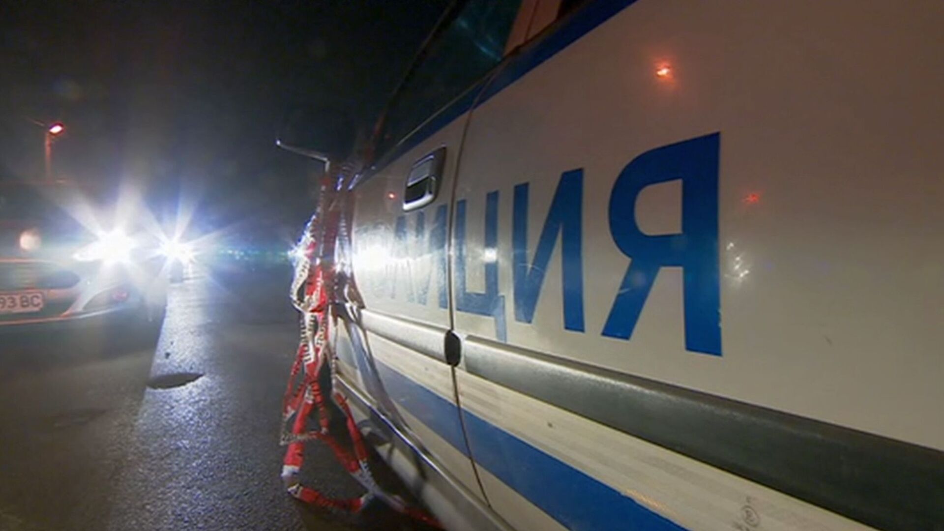 Двама ранени при стрелба до мола на бул. 