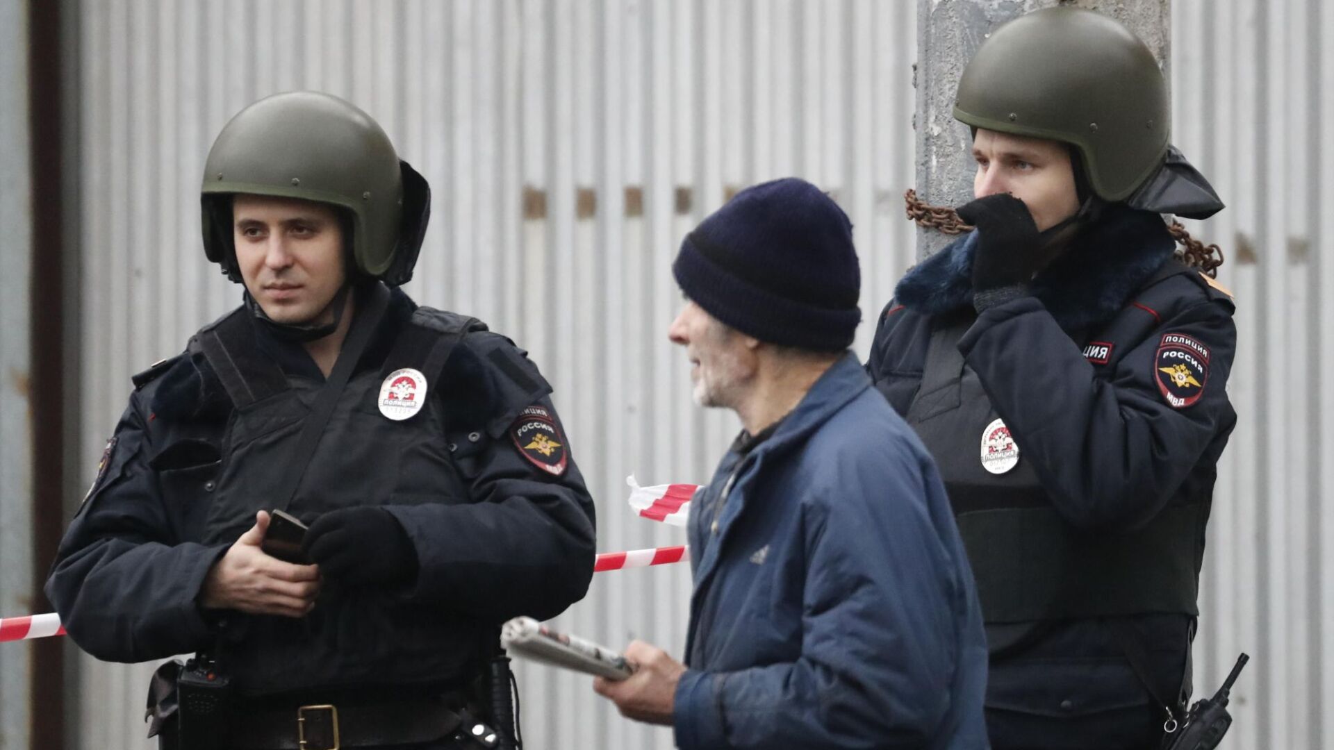 Един убит и трима ранени при стрелба в сладкарска фабрика в Москва (СНИМКИ И ВИДЕО)