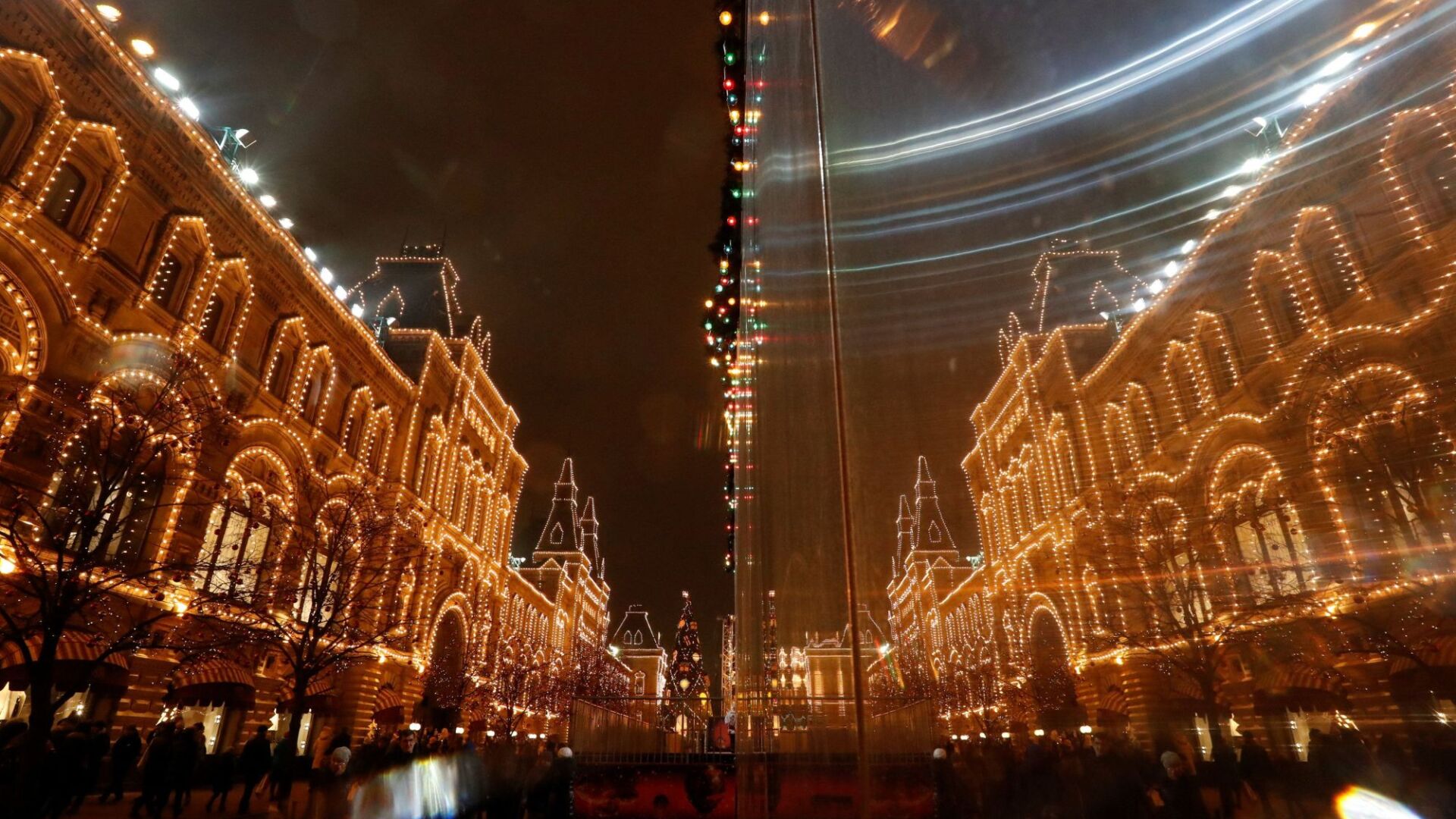 Москва се готви за Коледа