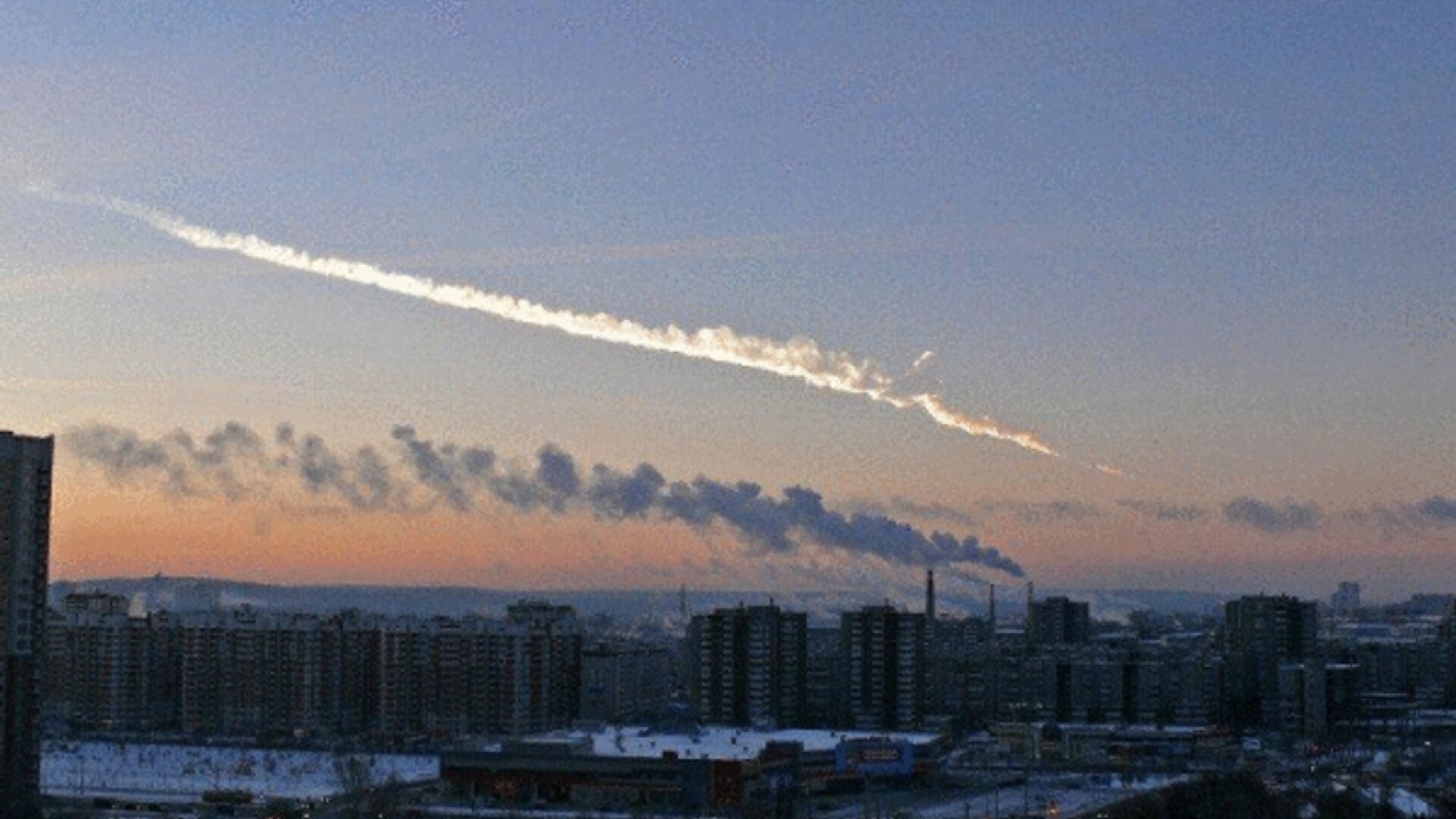 Над 1200 пострадали след падане на метеорит в централна Русия