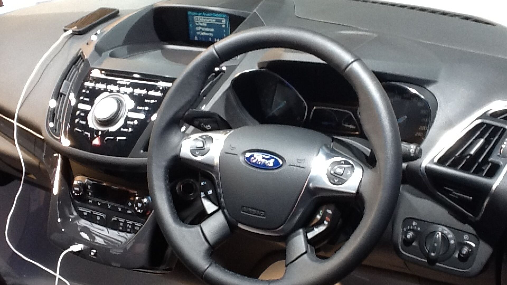 Ford ще развиват своята платформа Sync